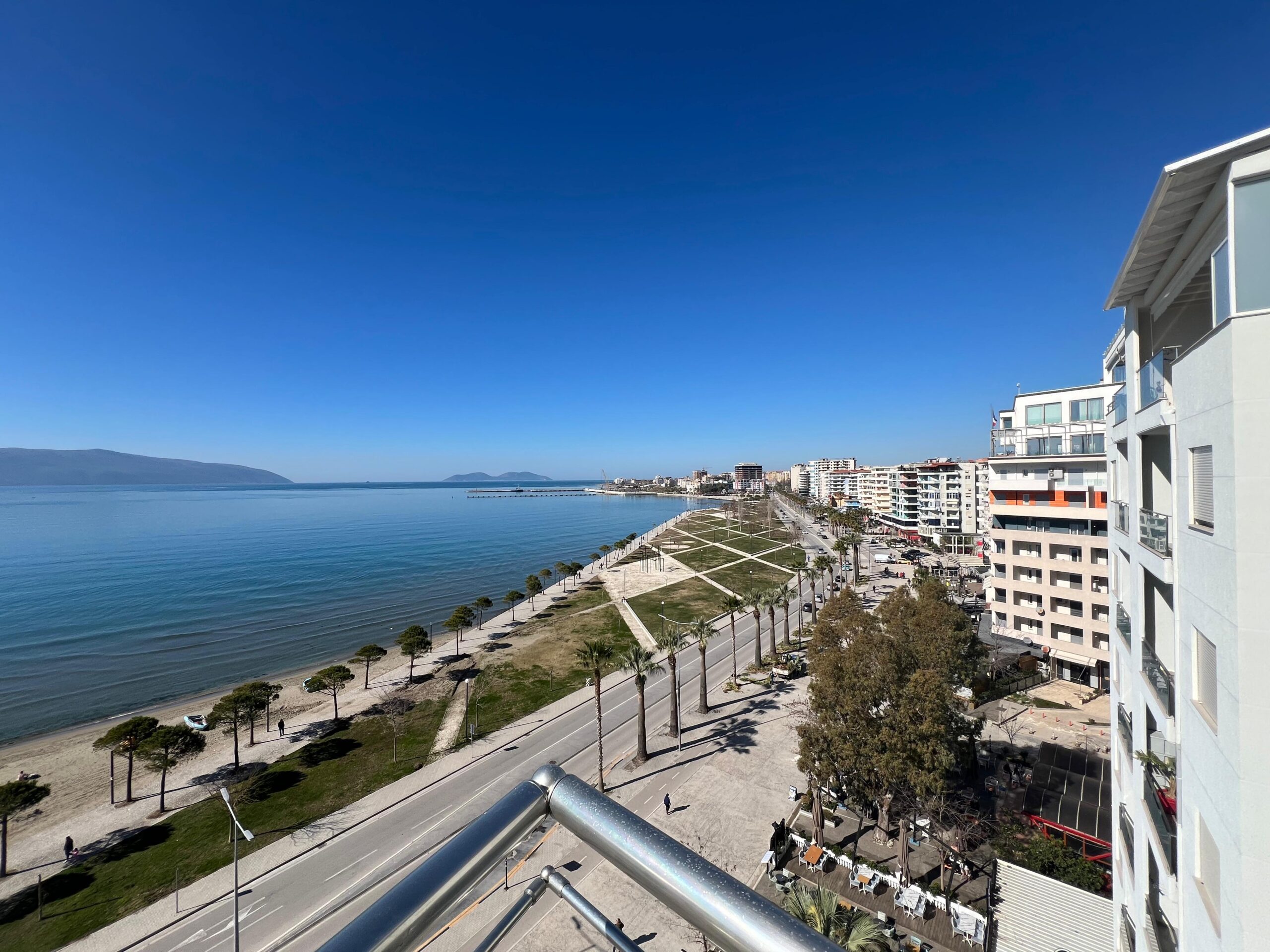 3-pokojowy apartament z widokiem na morze- Lungomare, Wlora Albania