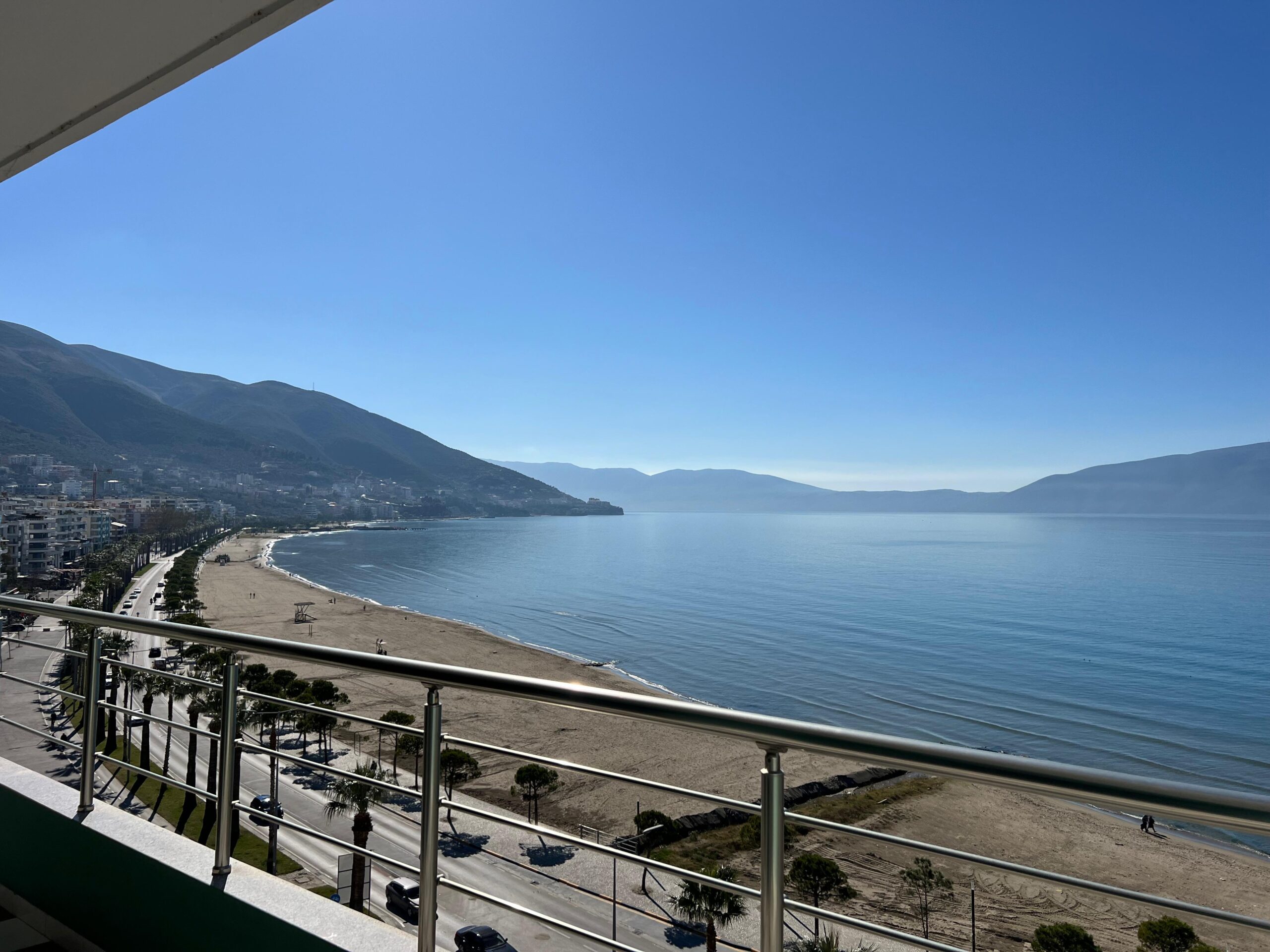 3-pokojowy apartament z widokiem na morze- Lungomare, Wlora Albania