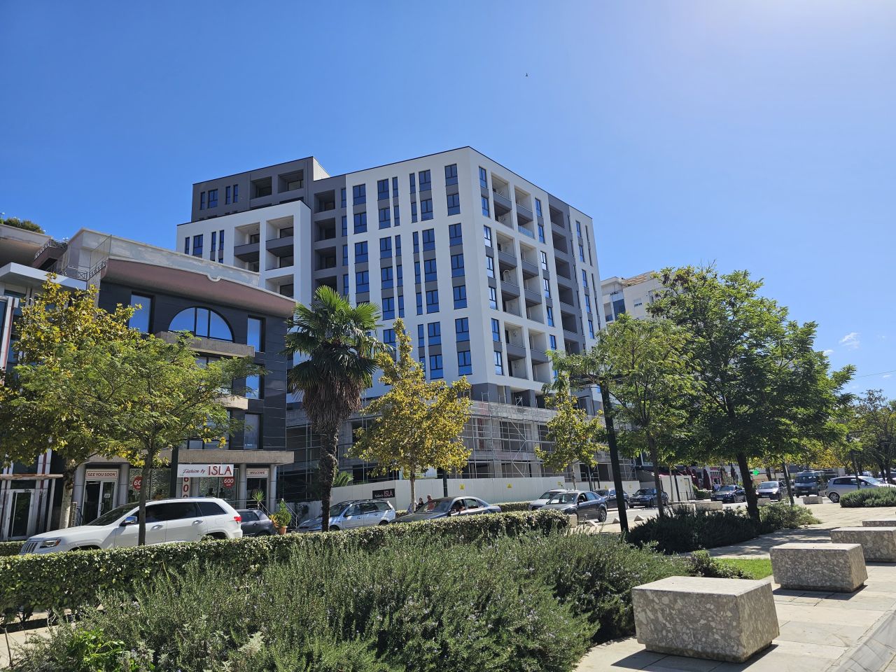 3-pokojowy apartament w sercu Historycznej Wlory