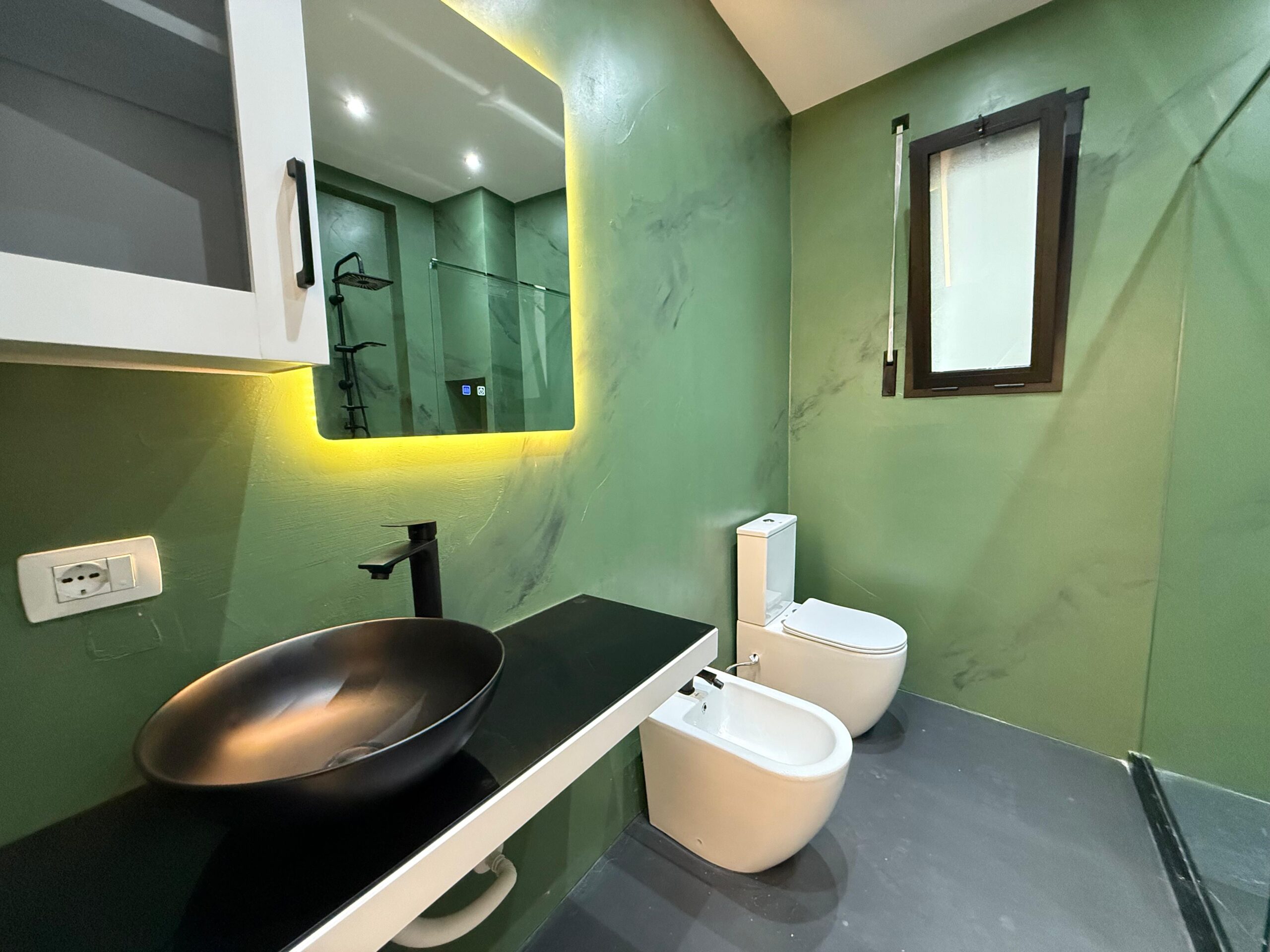 3-pokojowy apartament -Cold Water, Wlora