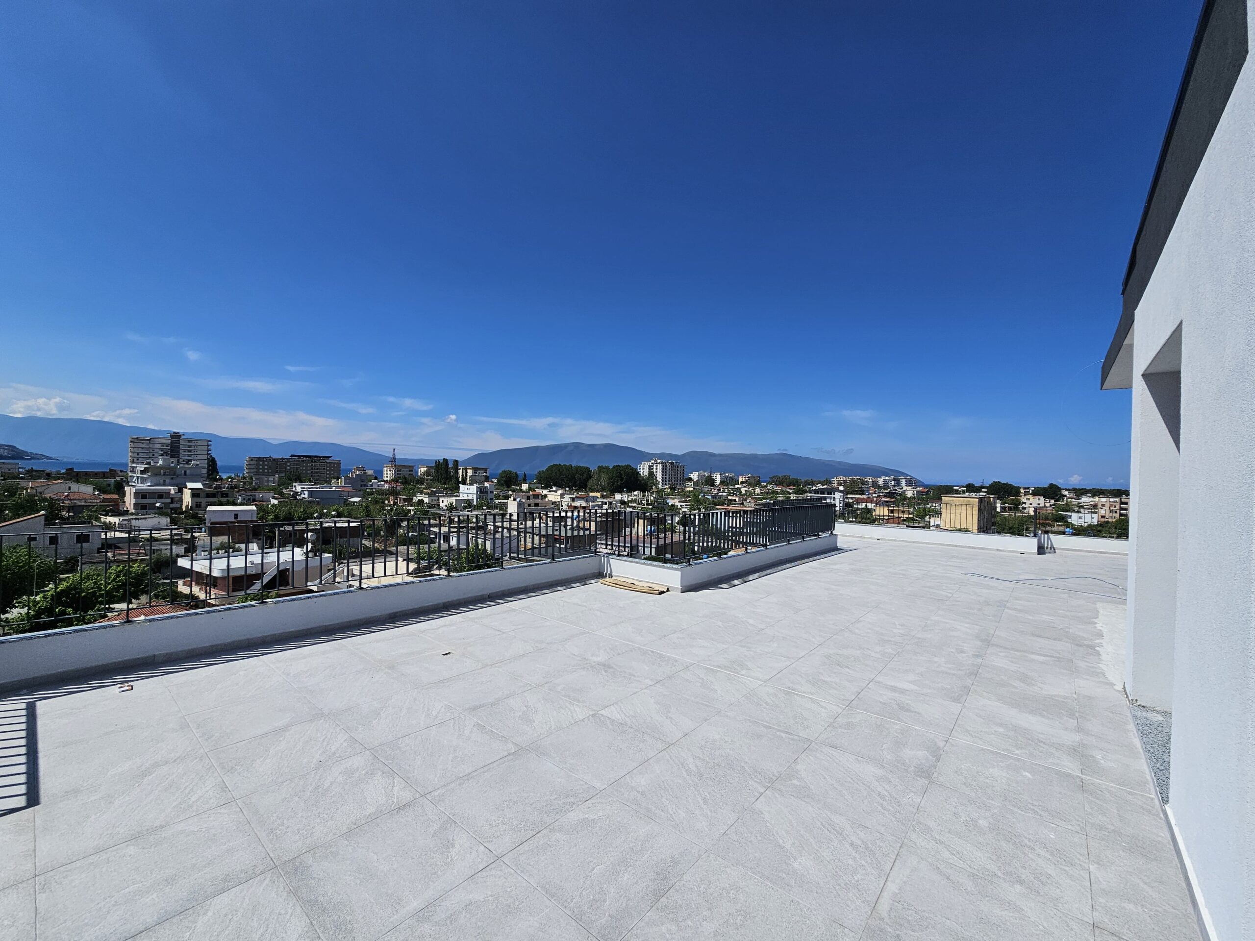 Penthouse-Wlora