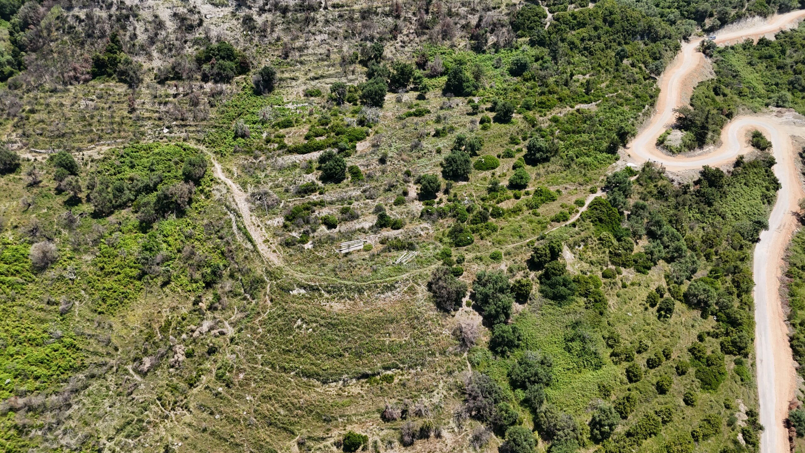Na sprzedaż działka 3300m2 z widokiem na morze- Radhime,(Południowa Albania)