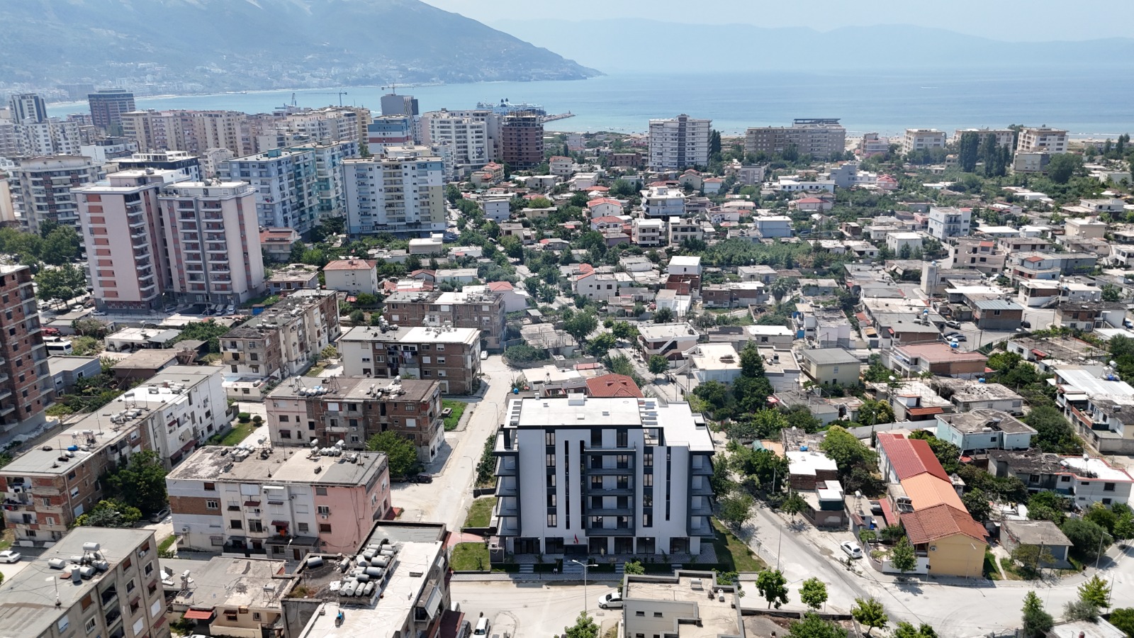 Nowy dwupoziomowy apartament -Vlora