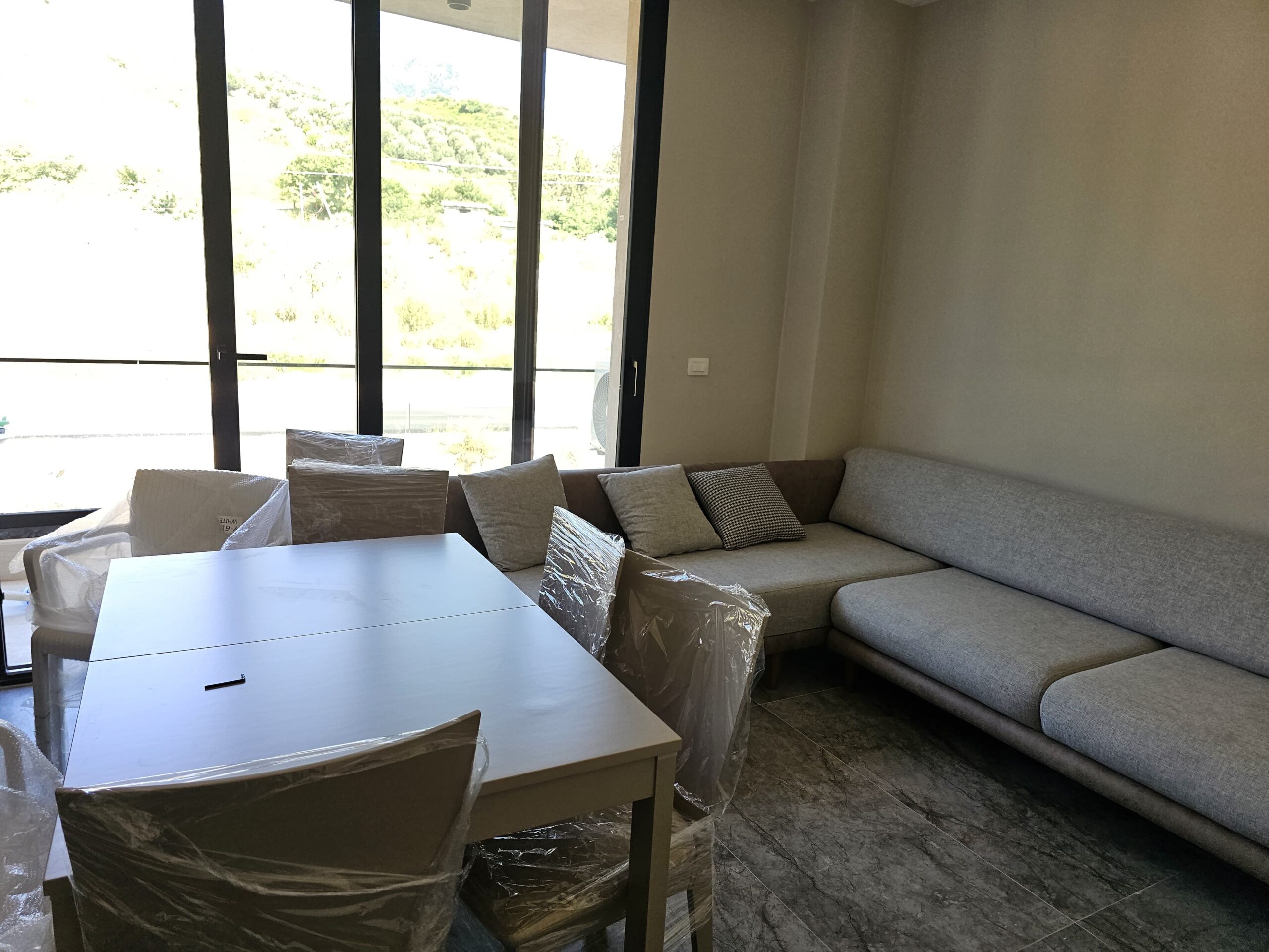 2-pokojowy apartament z widokiem na morze- Radhime, Wlora