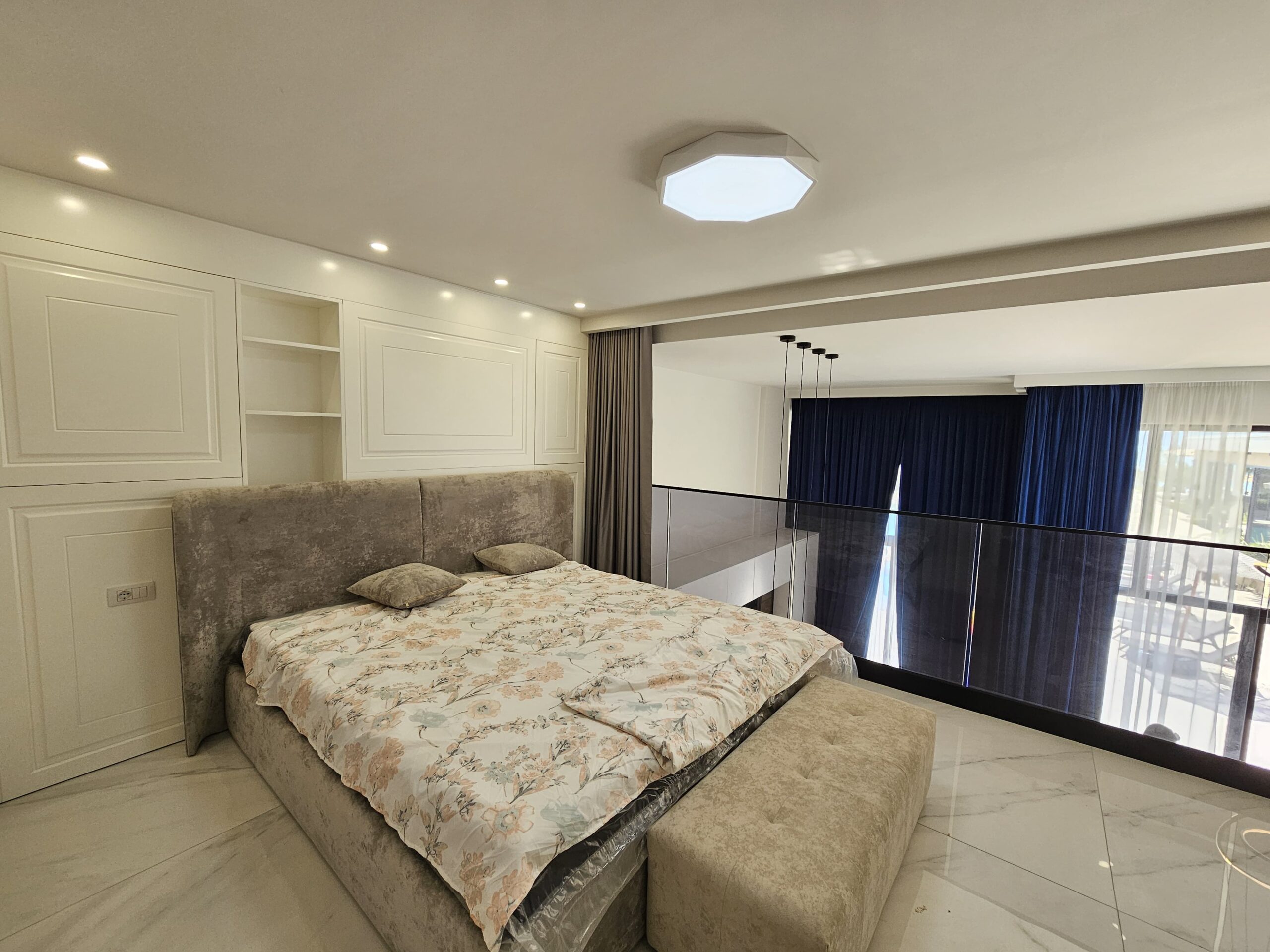 Luksusowy 2-poziomowy apartament-  Radhime