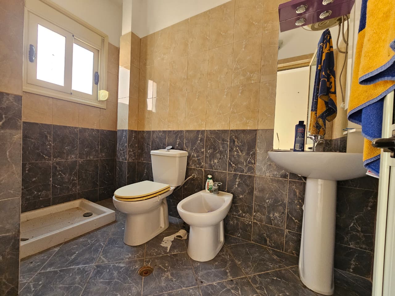 Kawalerka 45m2- Cold Water, Wlora