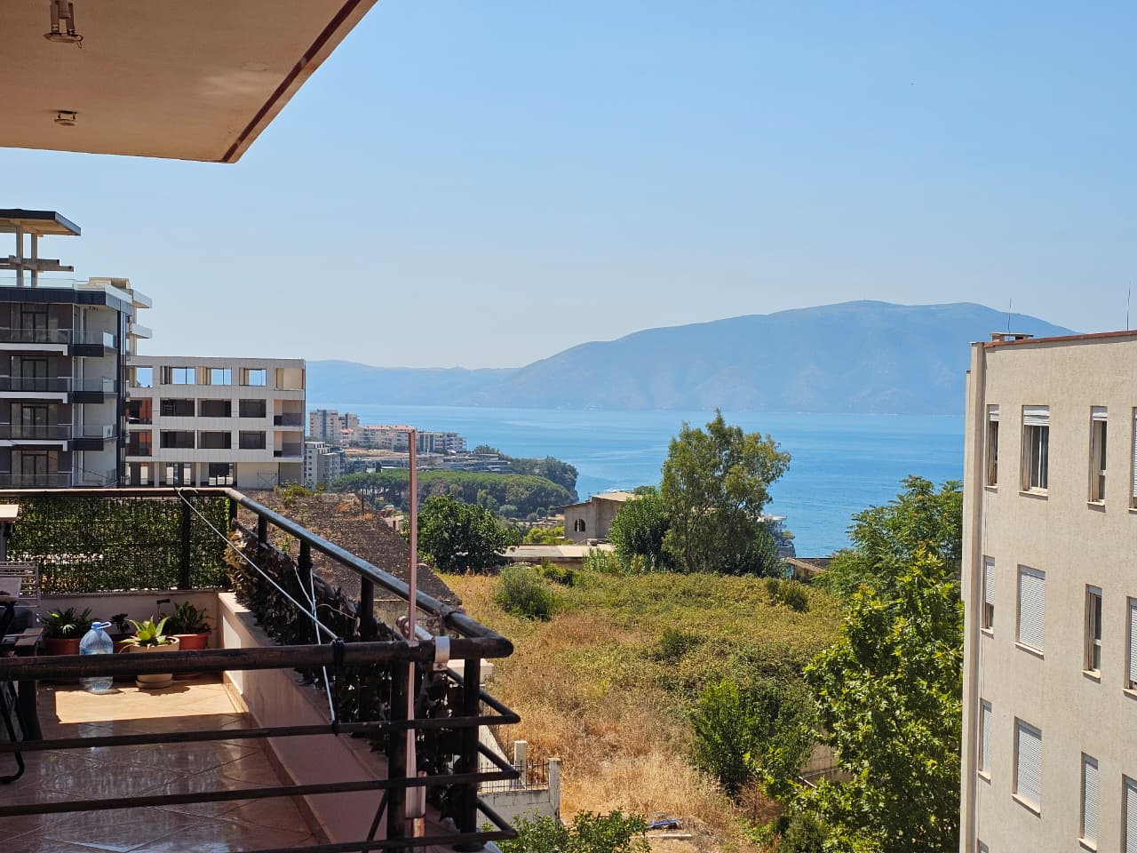 Kawalerka 45m2- Cold Water, Wlora