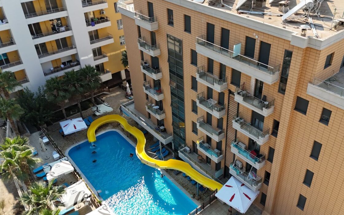Luksusowy 3-pokojowy apartament z widokiem na morzem – Cold Water, Wlora