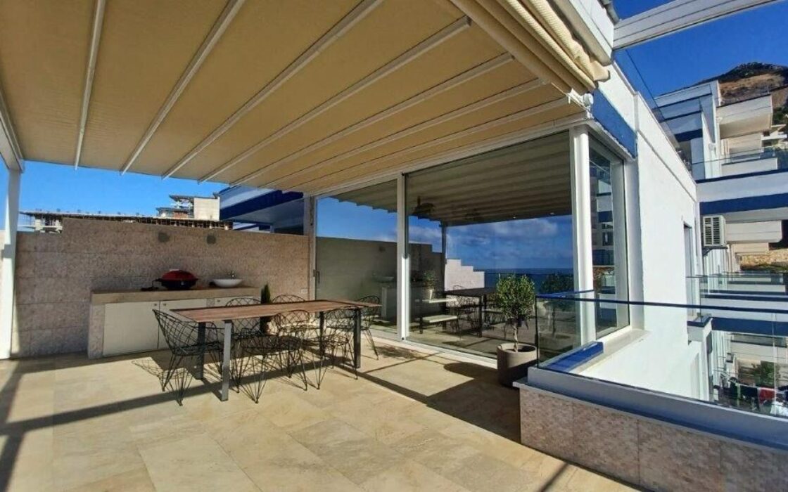 Panoramiczny apartament 140 m2 z tarasem 35 m² – Cold Water / Lungomare 2, Wlora