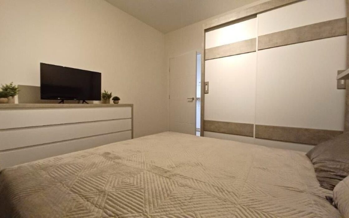 Panoramiczny apartament 140 m2 z tarasem 35 m² – Cold Water / Lungomare 2, Wlora