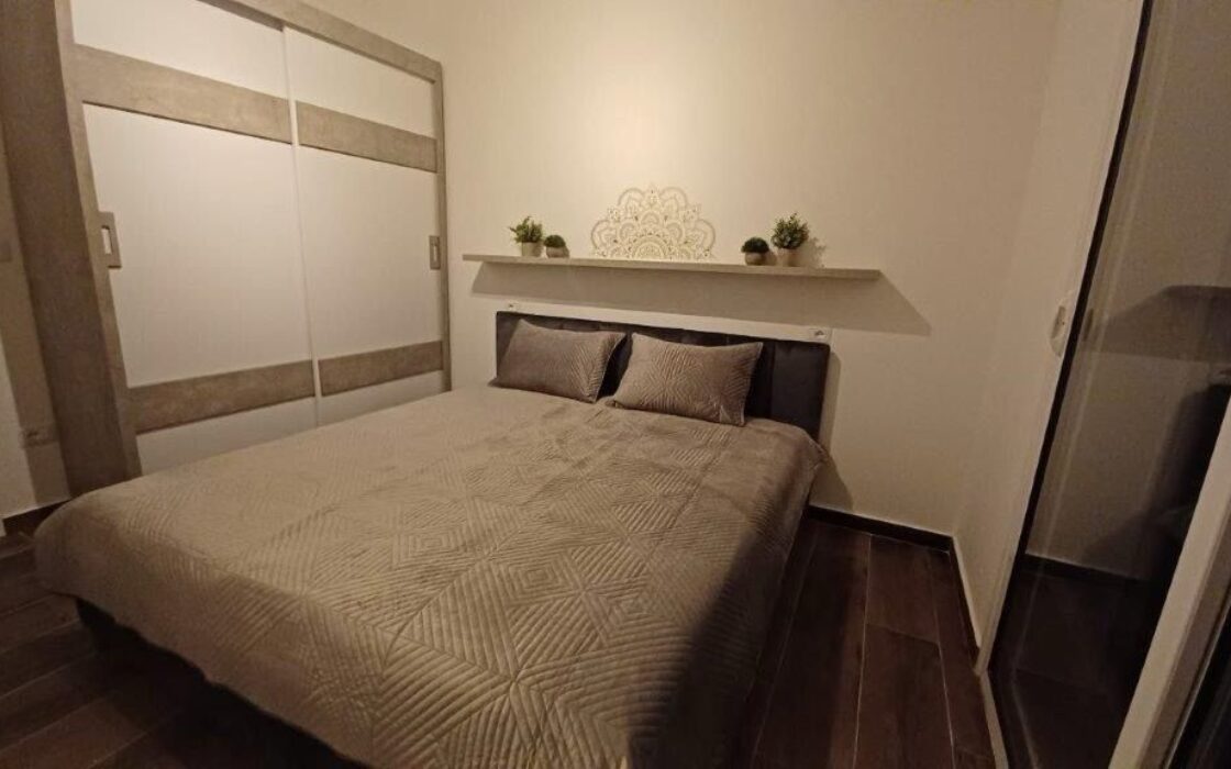 Panoramiczny apartament 140 m2 z tarasem 35 m² – Cold Water / Lungomare 2, Wlora