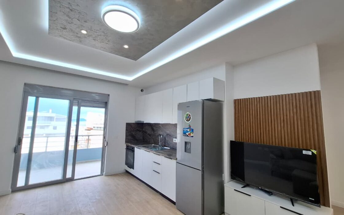 Nowy, przestronny 3-pokojowy apartament 100 m² – Lungomare, Wlora