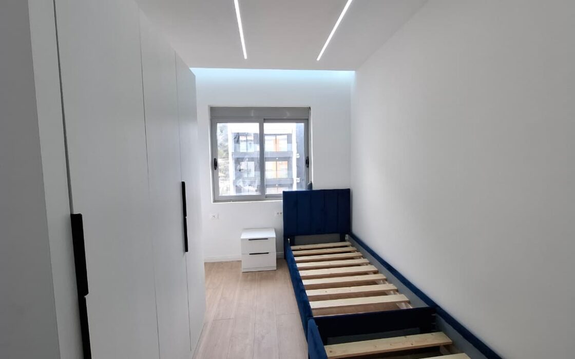 Nowy, przestronny 3-pokojowy apartament 100 m² – Lungomare, Wlora