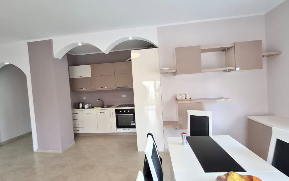 3-pokojowy apartament w 1 linii brzegowej-Wlora
