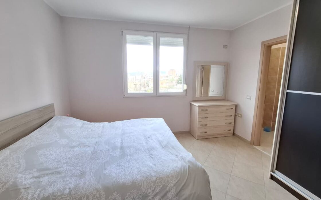 3-pokojowy apartament w 1 linii brzegowej-Wlora