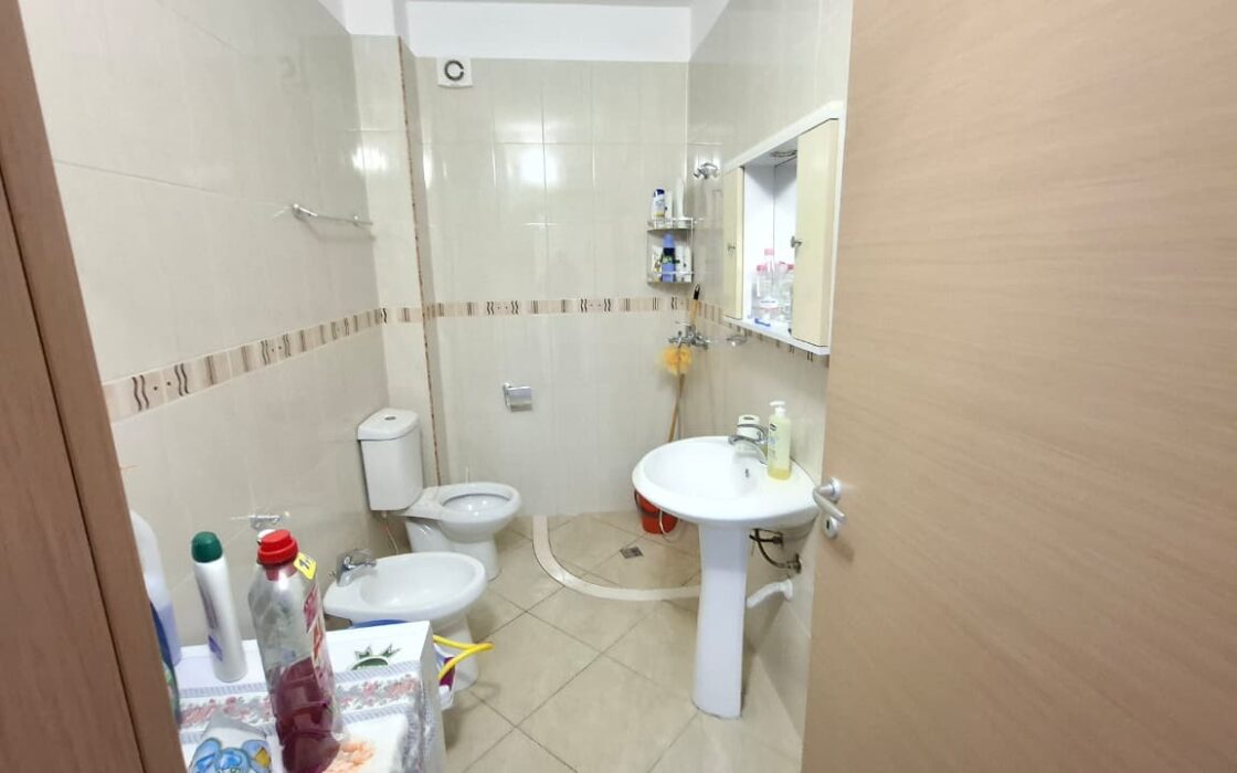 3-pokojowy apartament w 1 linii brzegowej-Wlora