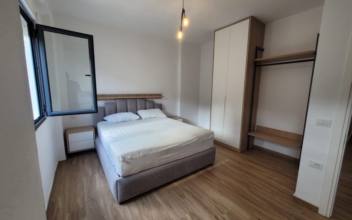 Nowoczesny 2-pokojowy apartament z werandą – Lungomare, Wlora