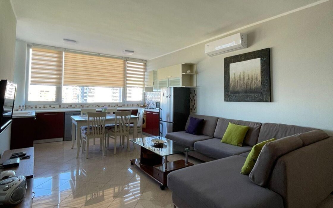 3-pokojowy apartament w 1. Linii Brzegowej – Lungomare, Wlora