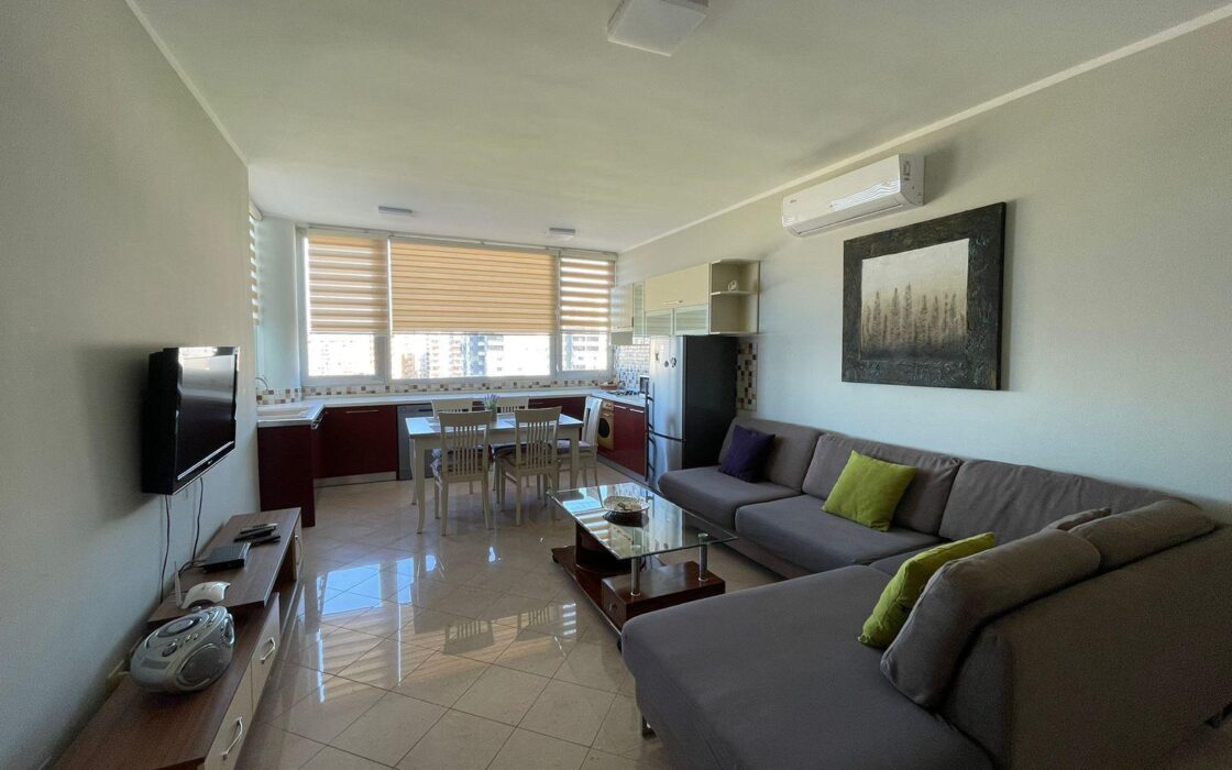 3-pokojowy apartament w 1. Linii Brzegowej – Lungomare, Wlora
