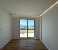 Penthouse z  werandą 43m2 i widokiem na morze oraz góry – Lungomare, Wlora