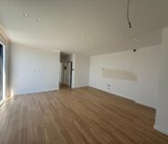 Penthouse z  werandą 43m2 i widokiem na morze oraz góry – Lungomare, Wlora