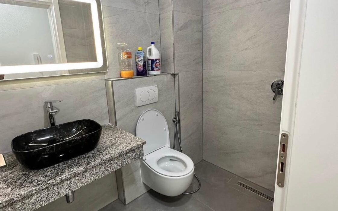 3-pokojowy apartament -Cold Water, Wlora