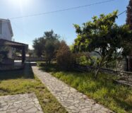 Dom 187m2 z ogrodem 1000 m2- Wlora
