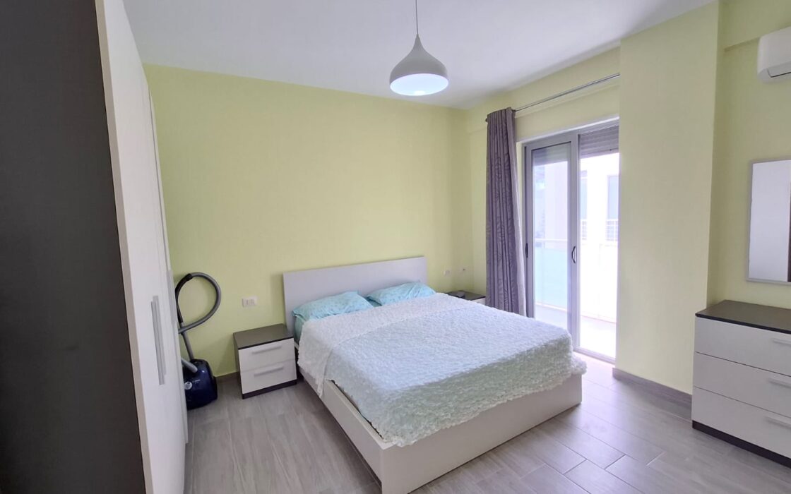 Panoramiczny 3-pokojowy apartament 116 m2 z widokiem na morze – 1. Linia Brzegowa przy Lungomare, Wlo