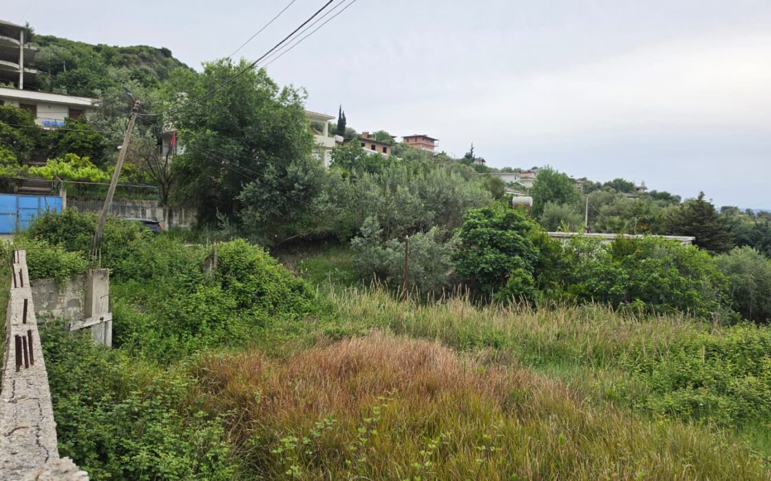 Dom 109 m2 z ogrodem i widokiem na Góry – Blisko Starego Miasta, Wlora