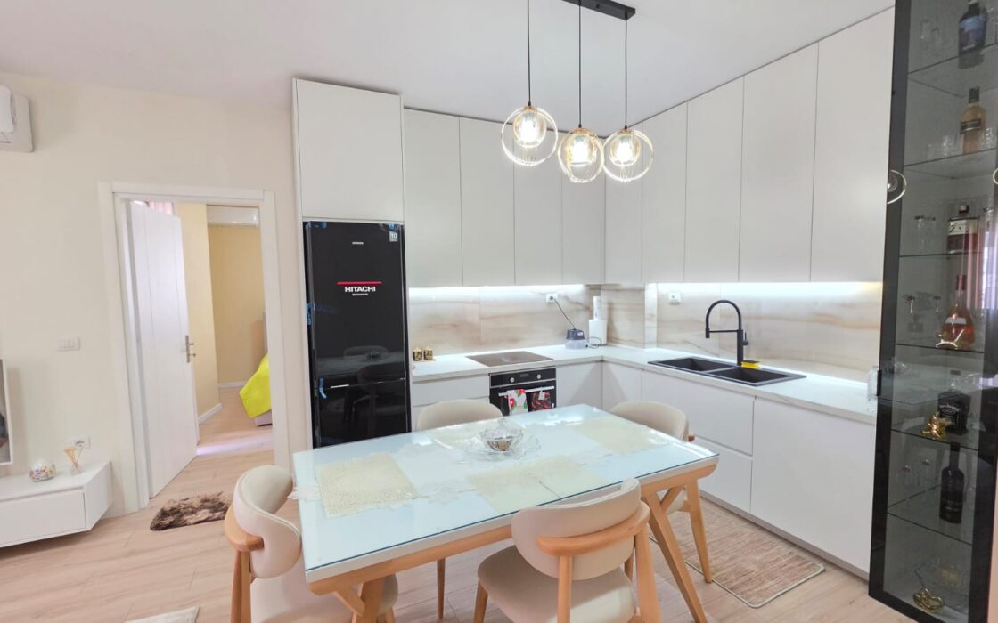 3-pokojowy apartament-Wlora