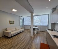 2- pokojowy apartament przy plaży- Lungomare 3, Radhime, Wlora