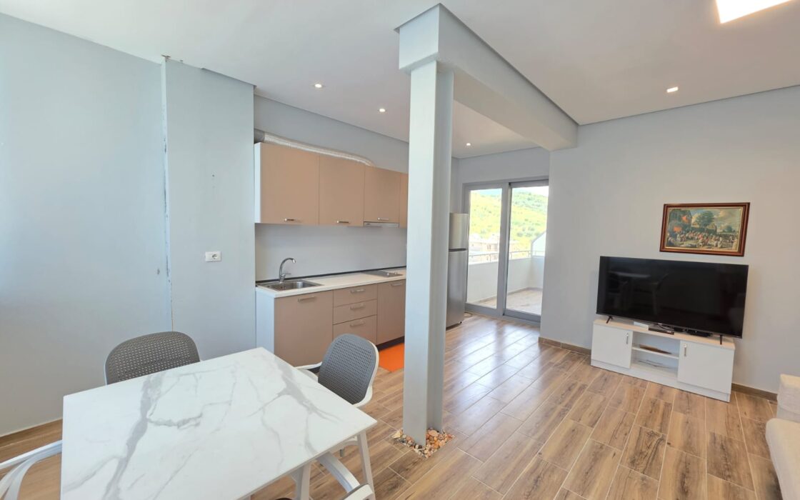 2- pokojowy apartament przy plaży- Lungomare 3, Radhime, Wlora