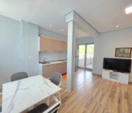 2- pokojowy apartament przy plaży- Lungomare 3, Radhime, Wlora
