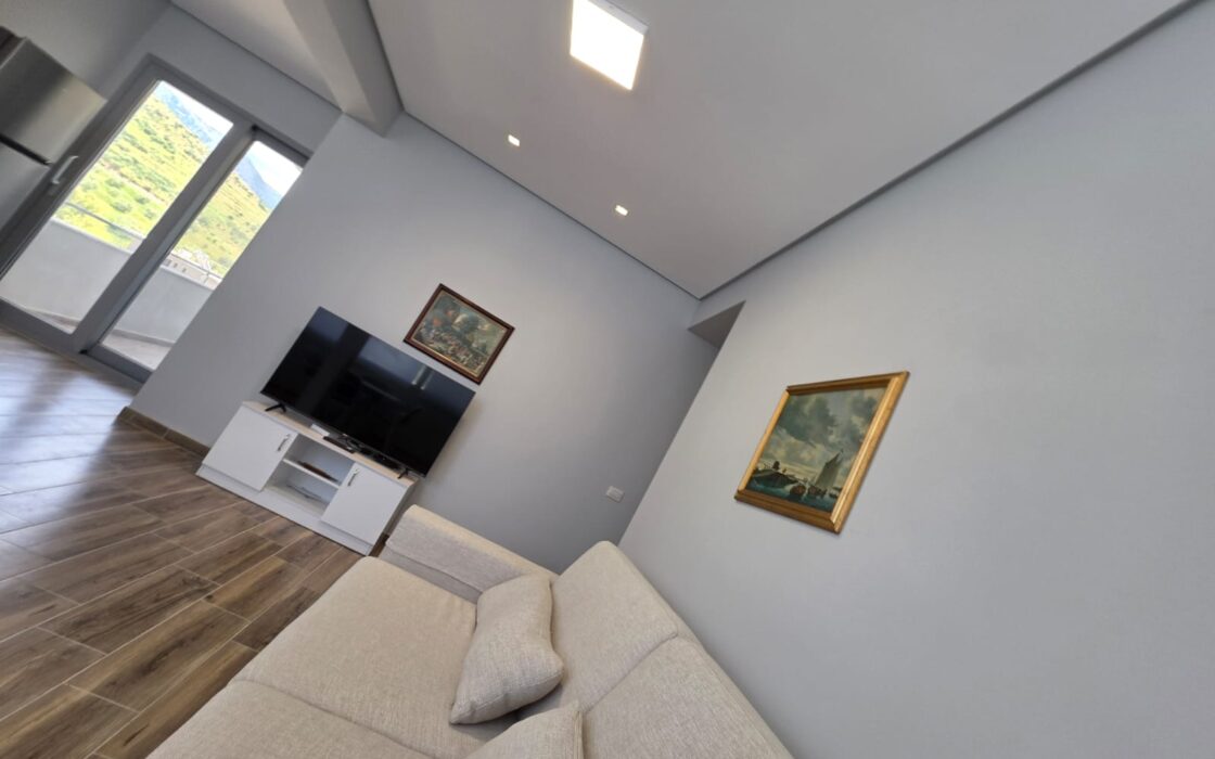 2- pokojowy apartament przy plaży- Lungomare 3, Radhime, Wlora