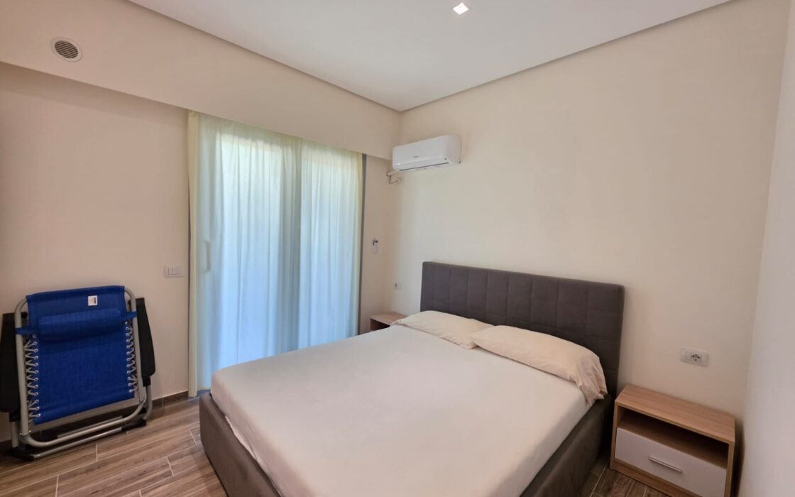2- pokojowy apartament przy plaży- Lungomare 3, Radhime, Wlora
