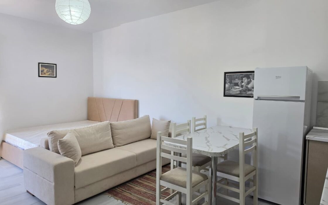 Inwestycyjne Studio 2. Linia od Plaży – Lungomare, Wlora