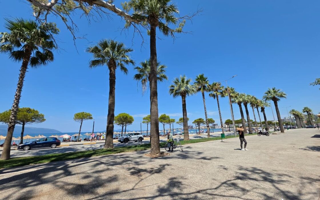 Inwestycyjne Studio 2. Linia od Plaży – Lungomare, Wlora