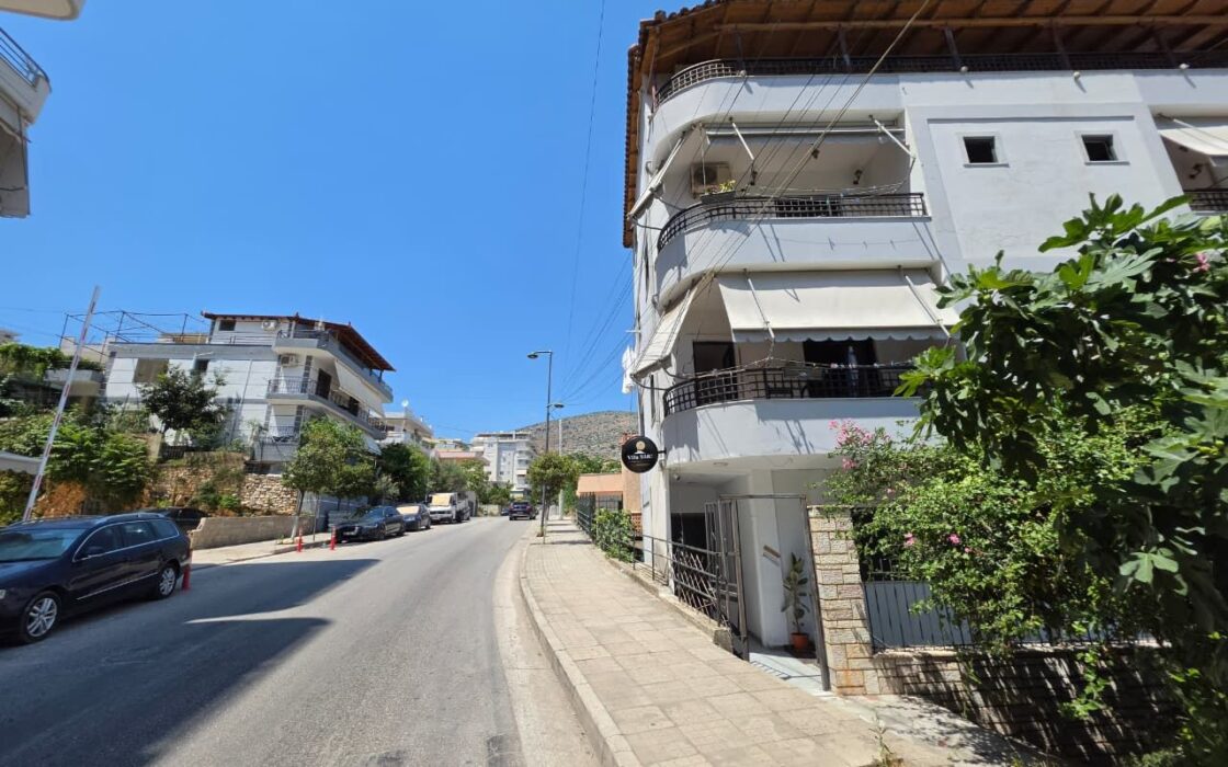 Hotel 4 piętrowy z 11 pokojami  – Saranda