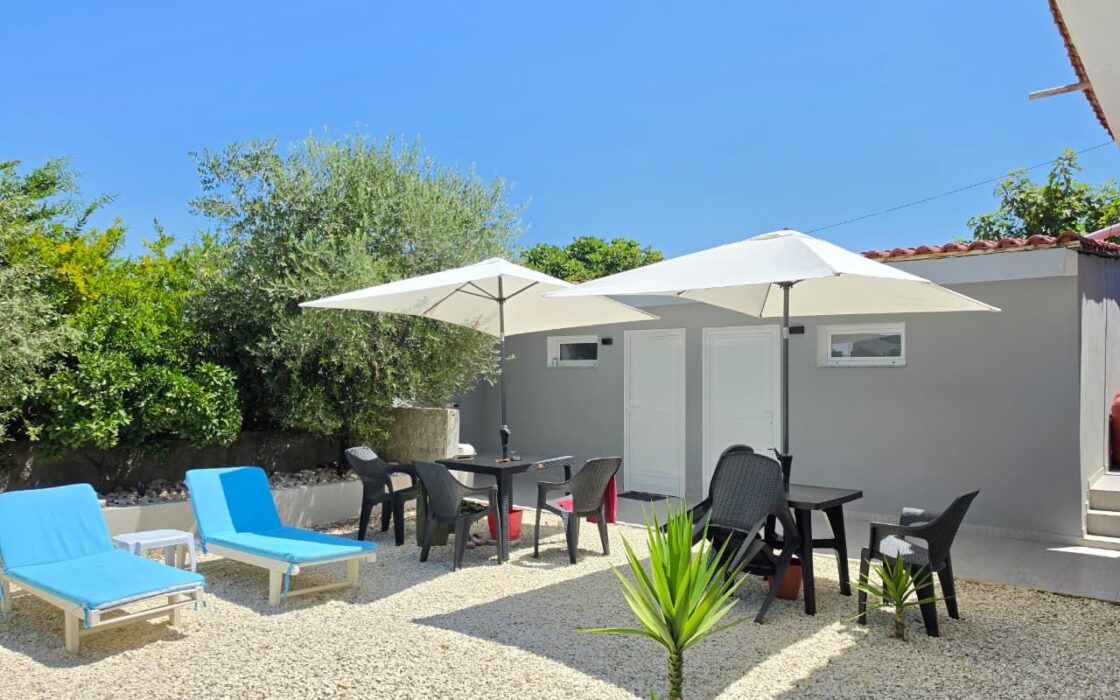Dom Szeregowy 156 m2 z Ogrodem – Stara Plaża, Wlora
