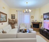 Dom Szeregowy 156 m2 z Ogrodem – Stara Plaża, Wlora