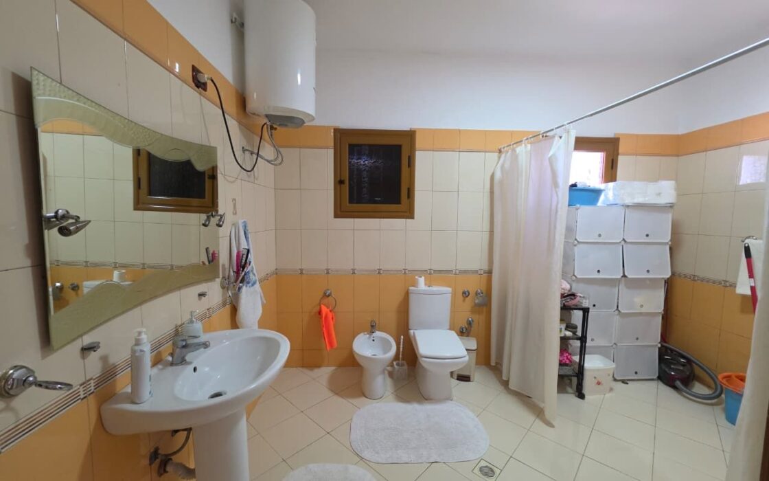 Dom Szeregowy 156 m2 z Ogrodem – Stara Plaża, Wlora