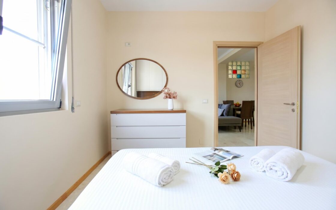 Panoramiczny 3-Pokojowy Apartament z Widokiem na Morze – Cold Water, Wlora